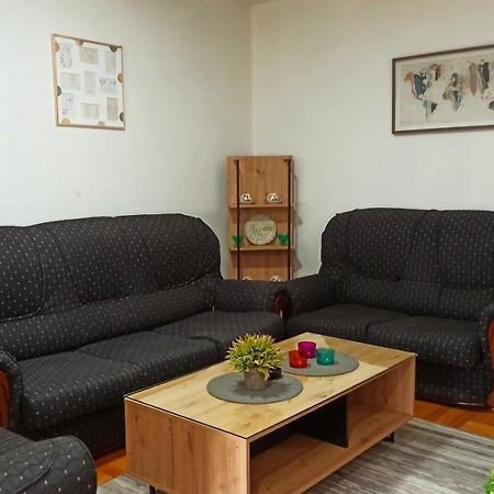Martha'S Place Drac بودغوريتْسا المظهر الخارجي الصورة